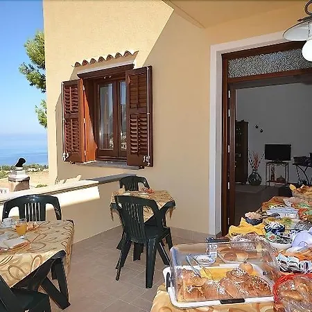 Terra Del Sole Bed & Breakfast 3*