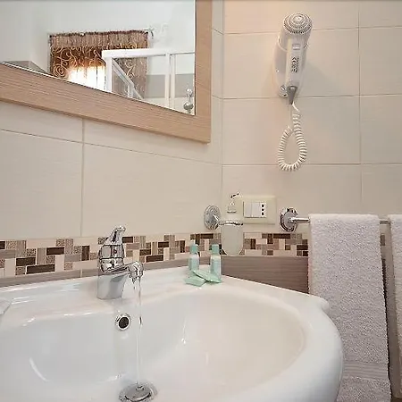 Bed & Breakfast Terra Del Sole Macari