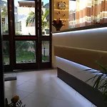 Terra Del Sole Oda ve Kahvaltı 3*