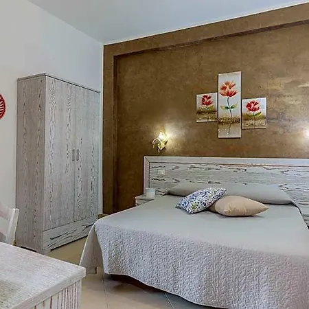 Terra Del Sole 3* Macari